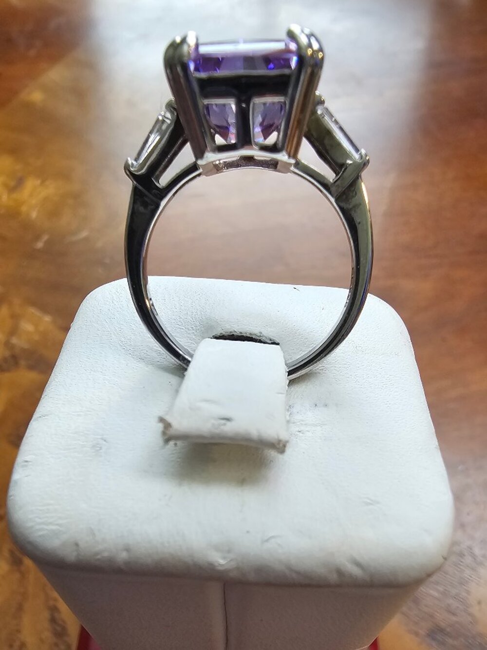 Ring - Picture 2 of 3